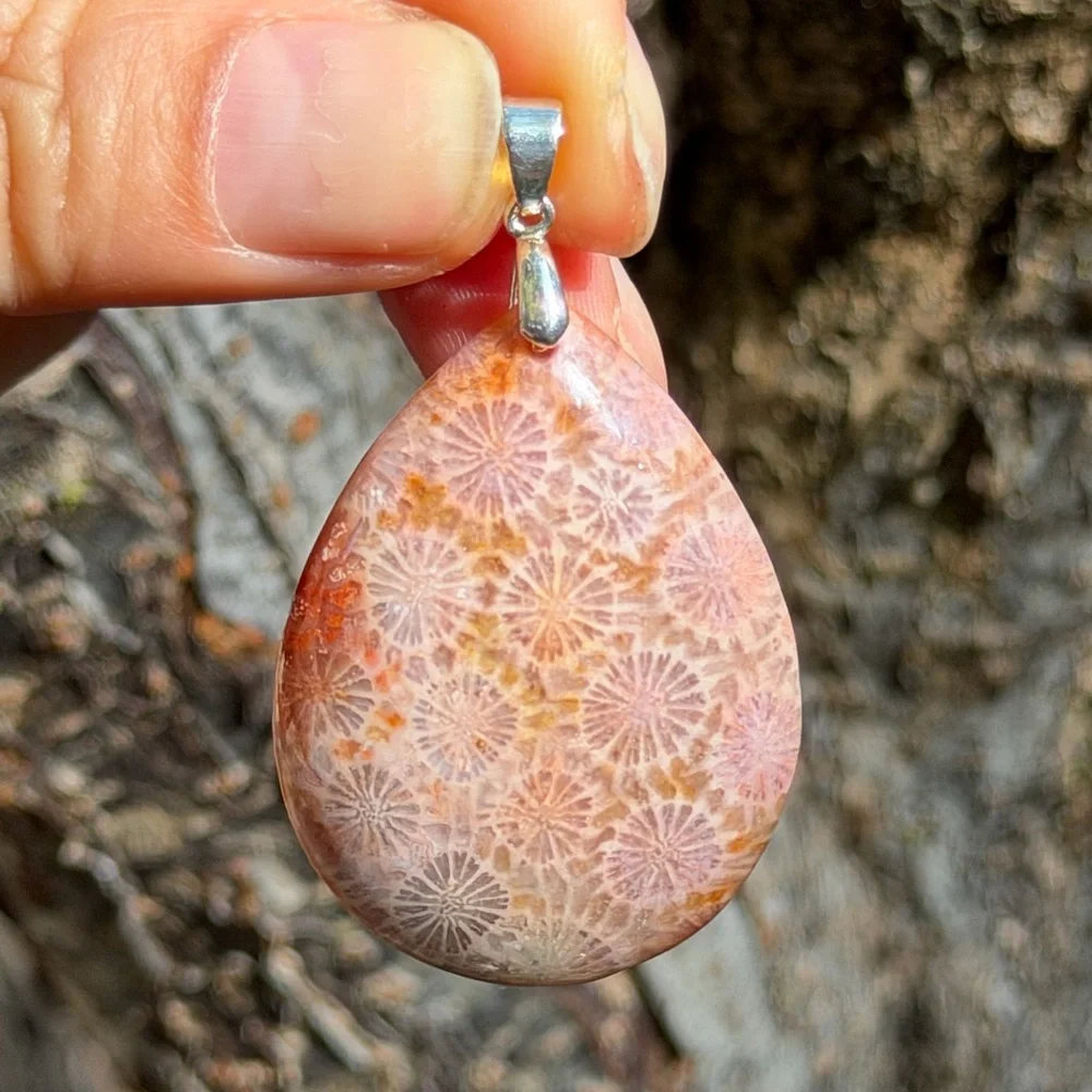 Sterling silver 925 stamped purple pink‎ coral jade pendant 0449